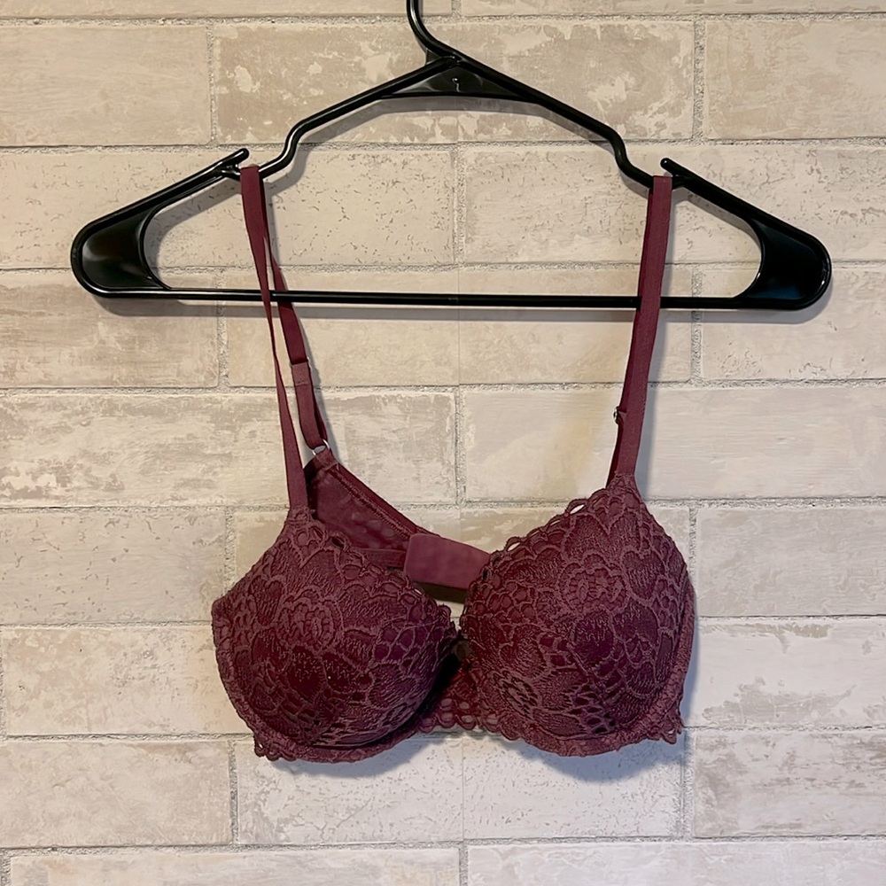 Aerie 34C Lace Bra in Burgundy